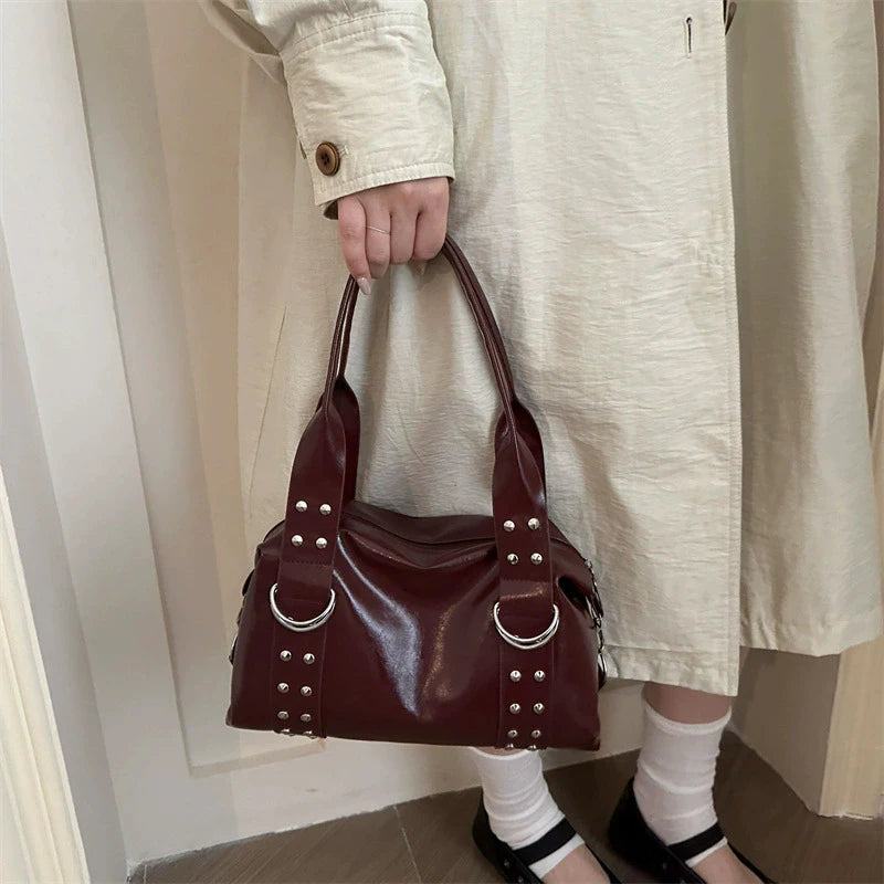 High Quality PU Leather Women's Shoulder Bag Large Capacity Y2K Underarm Bag Fashion Rivet Women Daily Boston Handbag