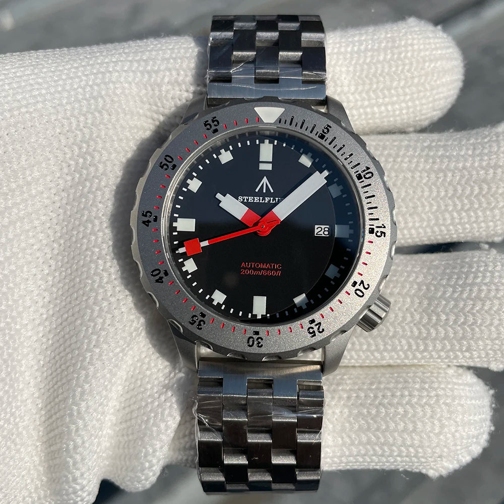 STEELFLIER Official SF752 Luxury Big Mechanical Dive Wristwatch Sapphire Crystal NH35 Movt BGW9 Luminous 20Bar Waterproof Watch