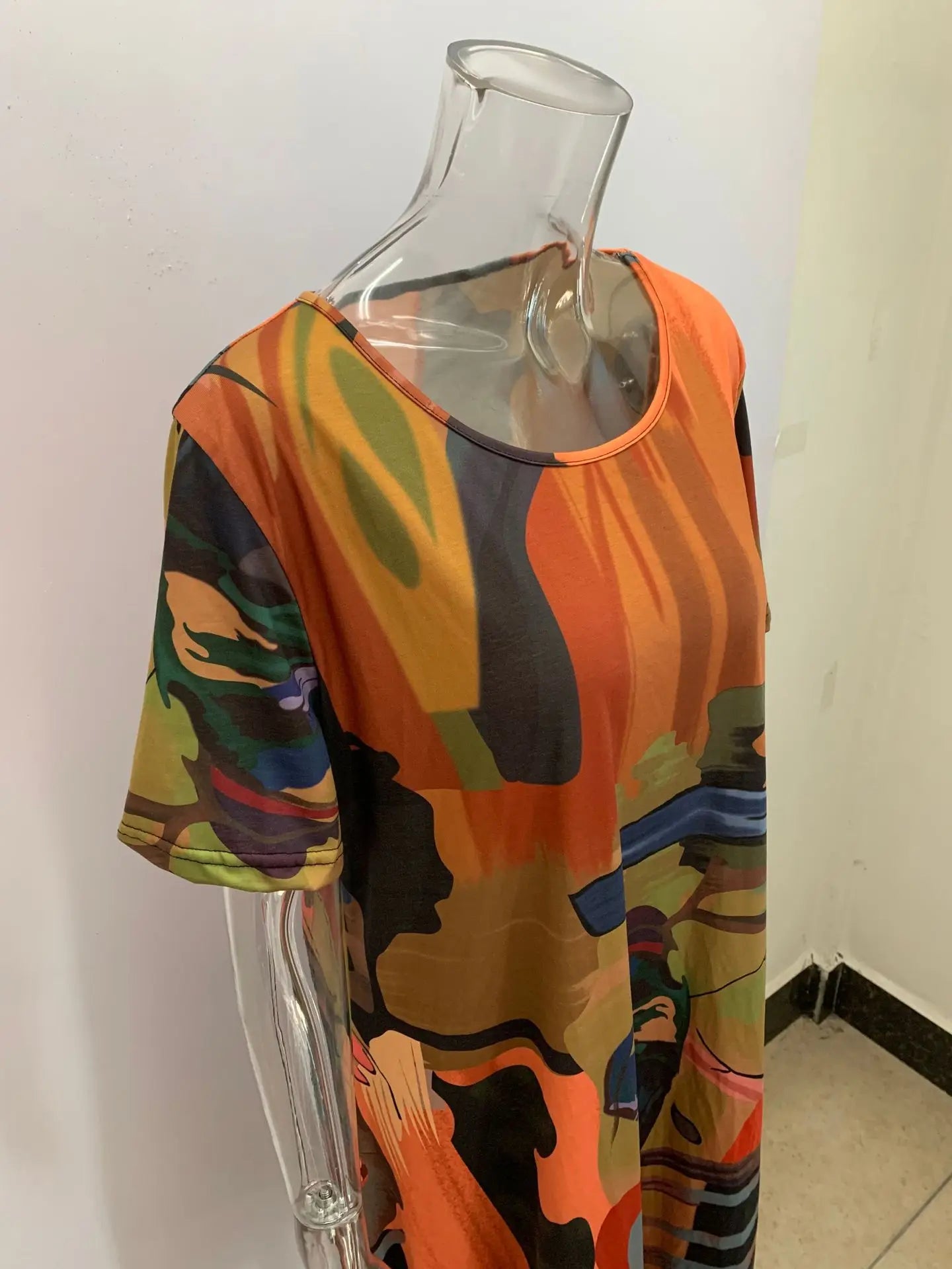 Plus Size Women's Summer Print Dress – Loose Fit Round Neck Casual Short Sleeve Midi
