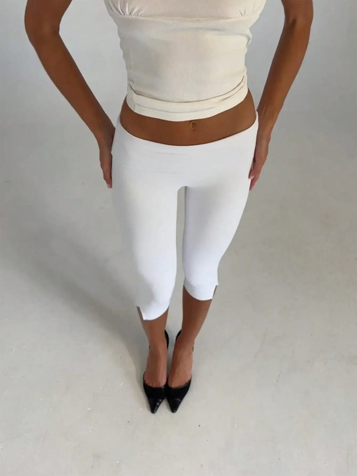 Women's Y2K Low-Rise Capri Leggings | Fold-Over Waistband