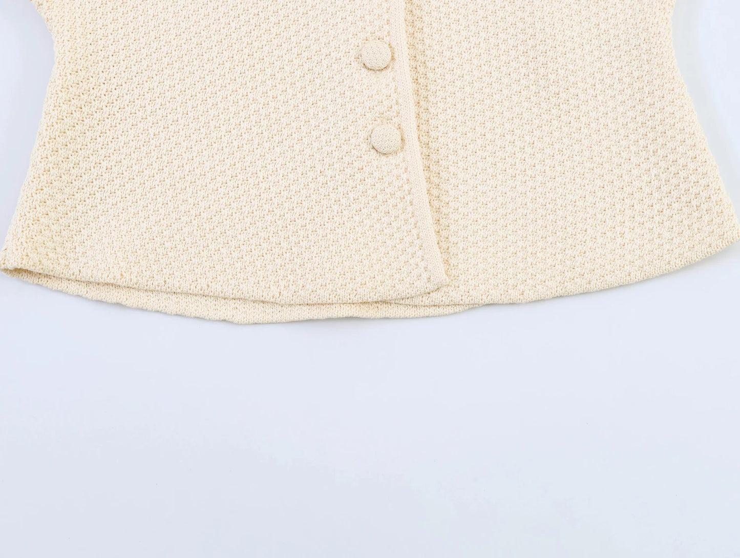 Summer minimalist style V-neck slim fit structured knit short sleeved knitted jacket with suspender short top and half skirt