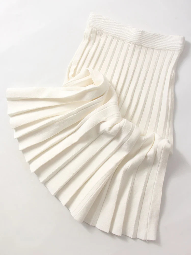Elegant Knit Pleated Mini Skirt for Women