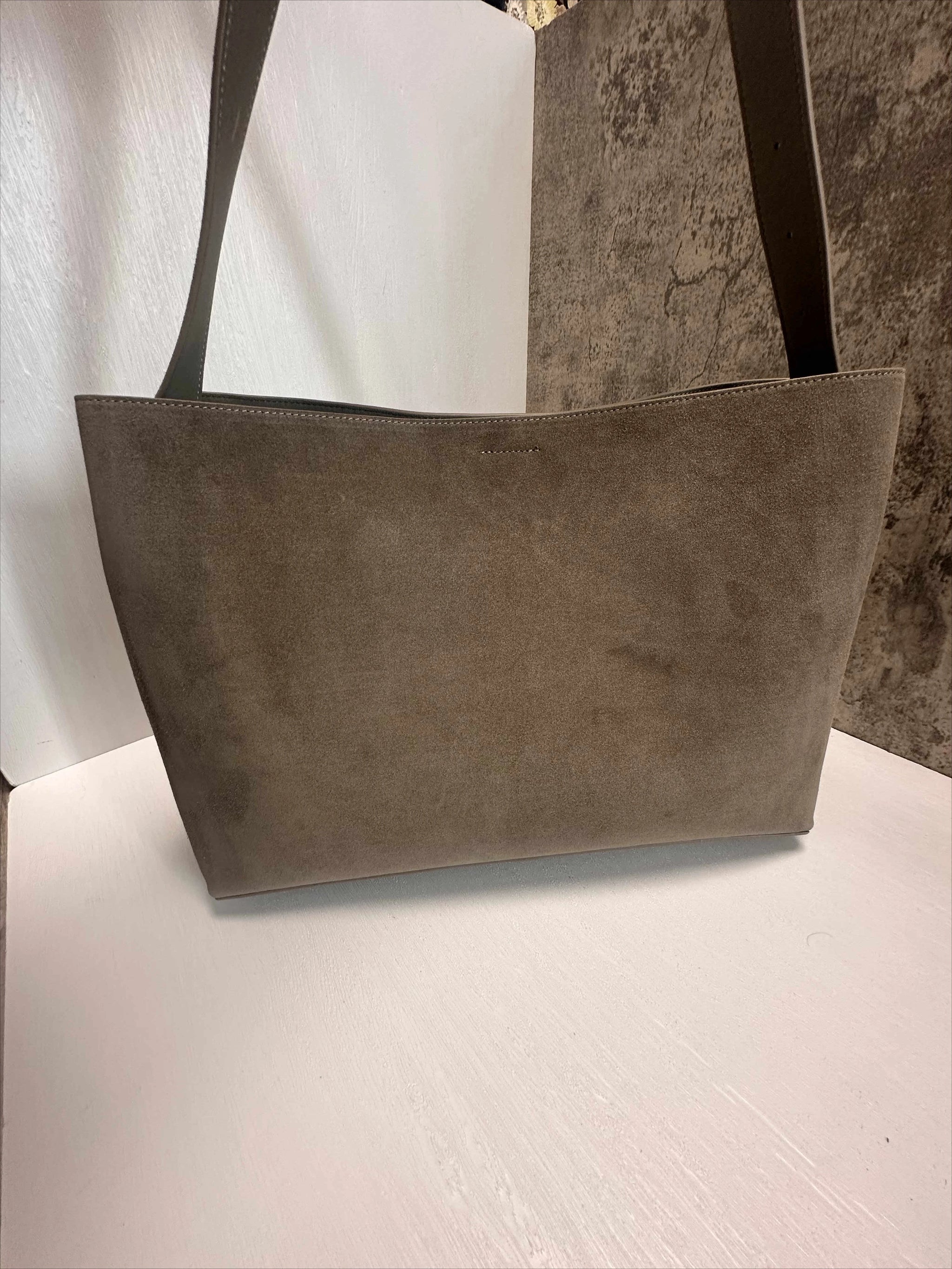 Motingsome Oversize Women Bag Luxury Suede Leather Winter Bags Frosted Cow Skin Handbag and Purses Retro Lady Tote 2024 New