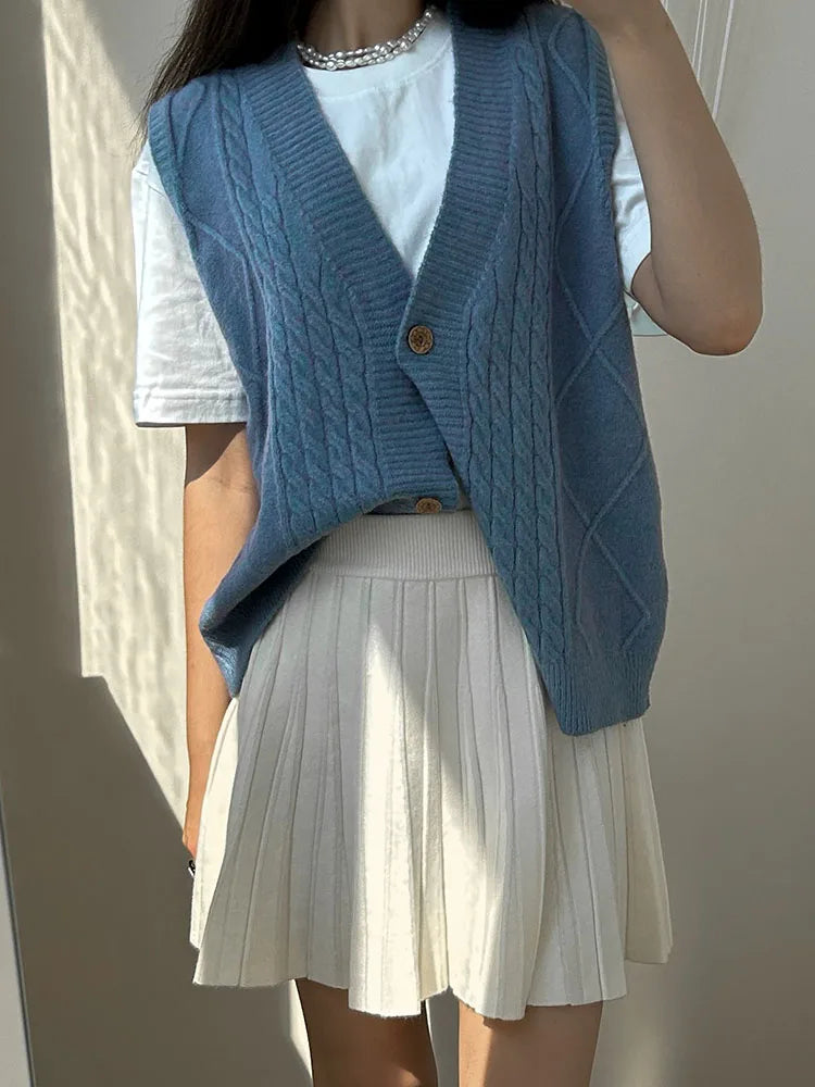 Elegant Knit Pleated Mini Skirt for Women