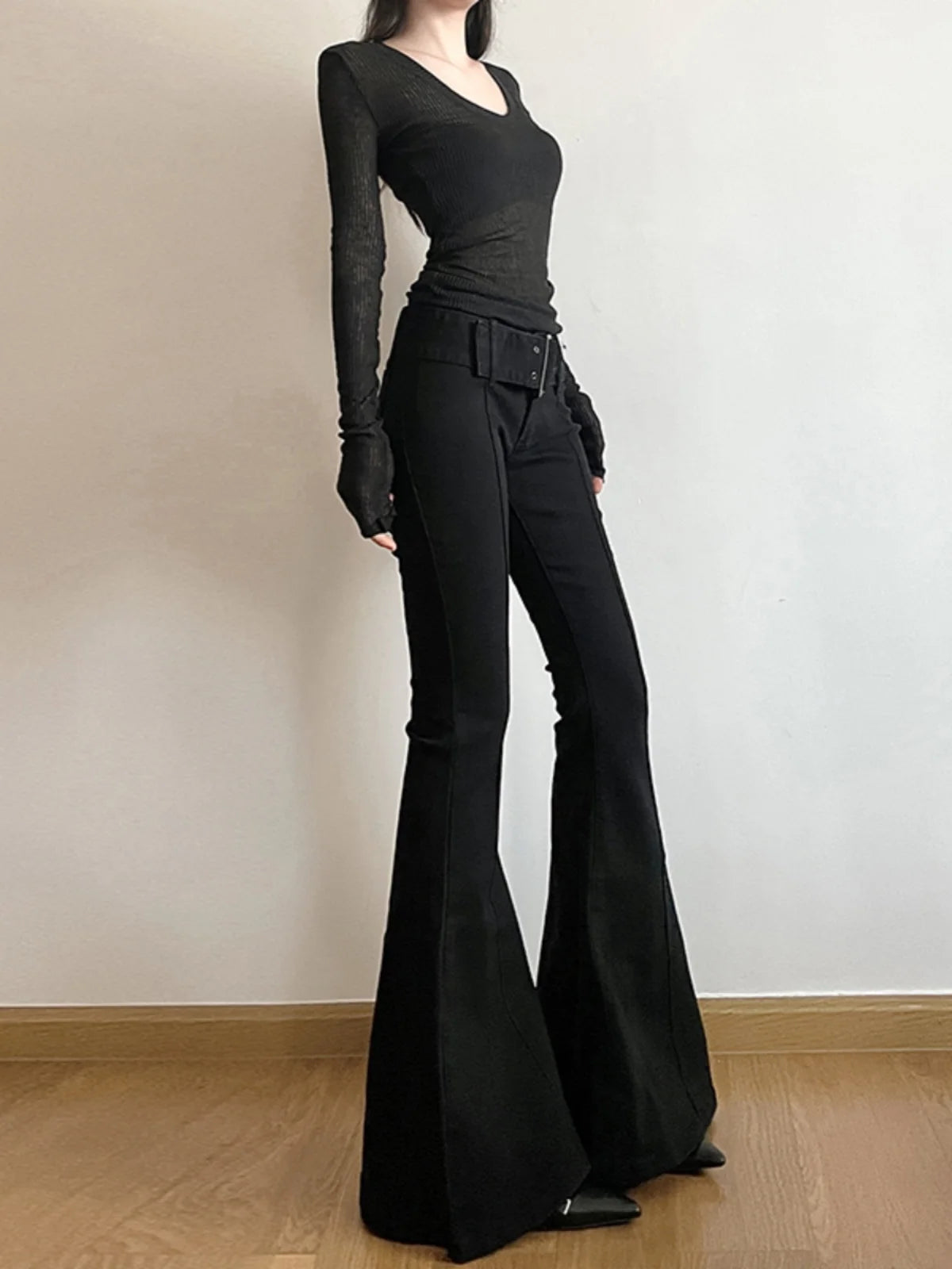 Women's Black High-Waist Flare Jeans | Vintage Y2K Style
