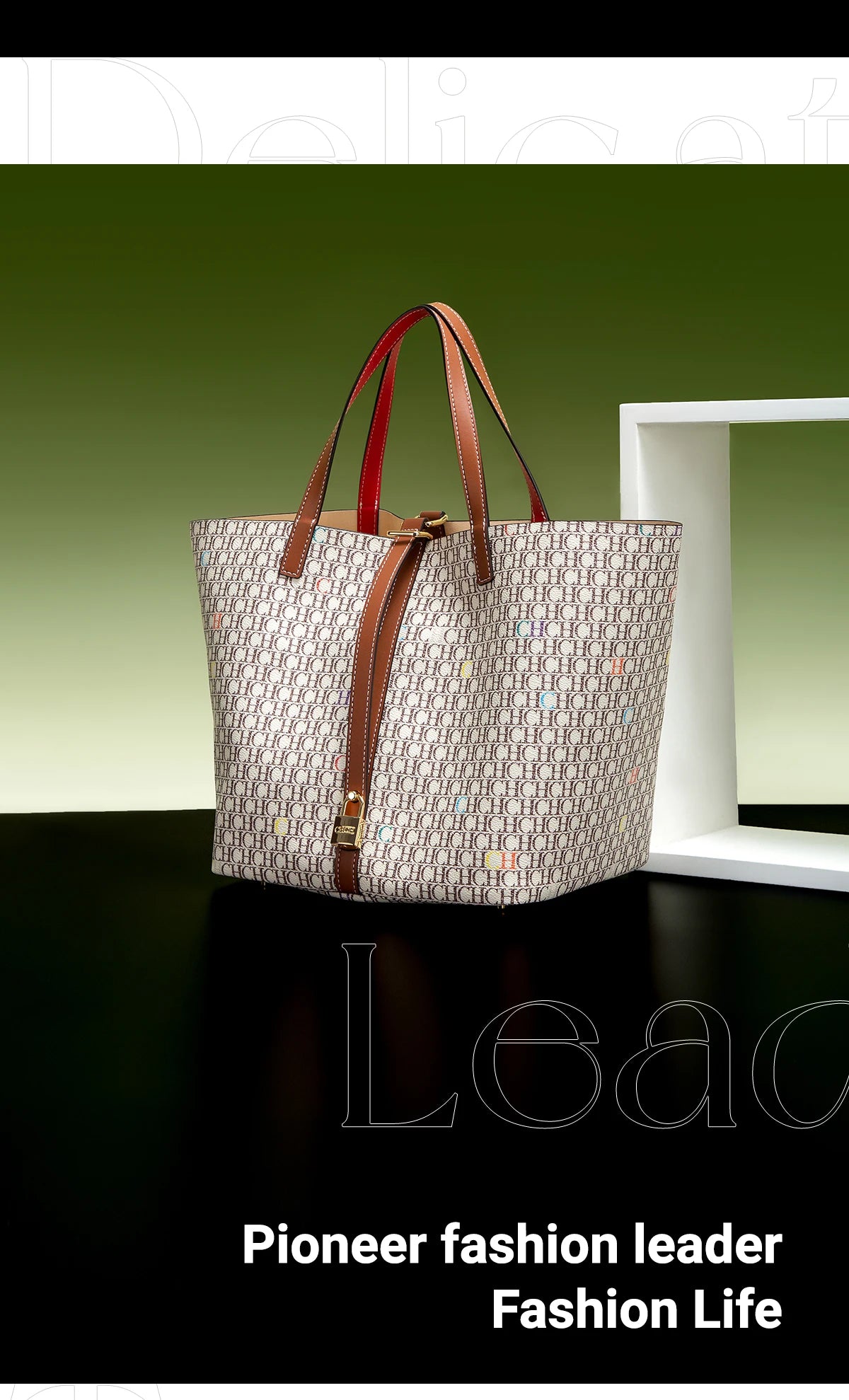 Classic Style Women's Large-capacity Handbag Letters Print Design Small Metal Accessories Exquisite Workmanship
