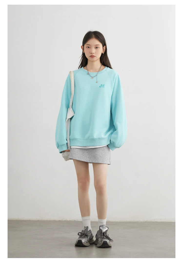 Women's Embroidered Raglan Sweatshirt