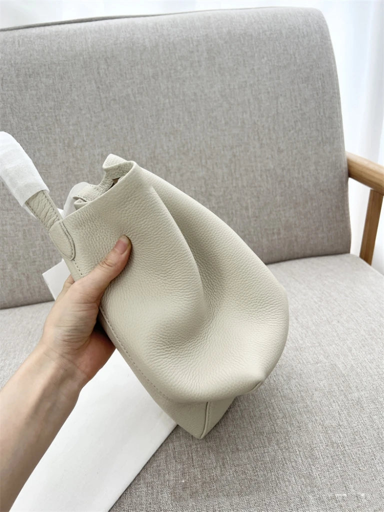 25 year new cowhide lychee pattern single shoulder commuting versatile large capacity bucket bag