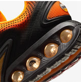 Nike Air Max DN SE Men's Gradient Running Shoe