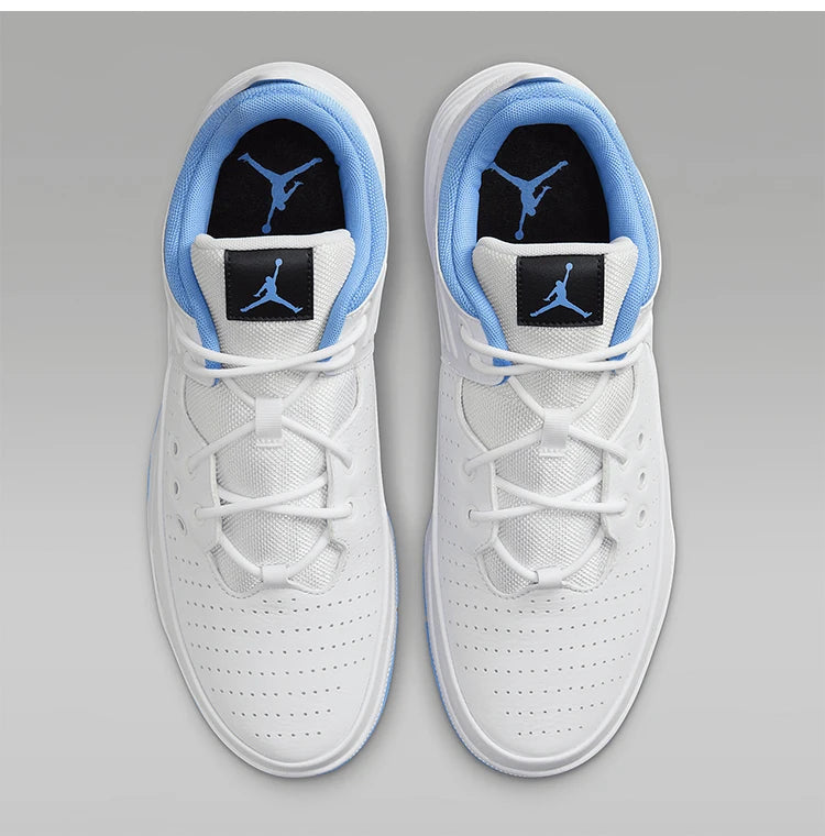 Jordan Max Aura 5 Men's Cushioned Walking Shoes