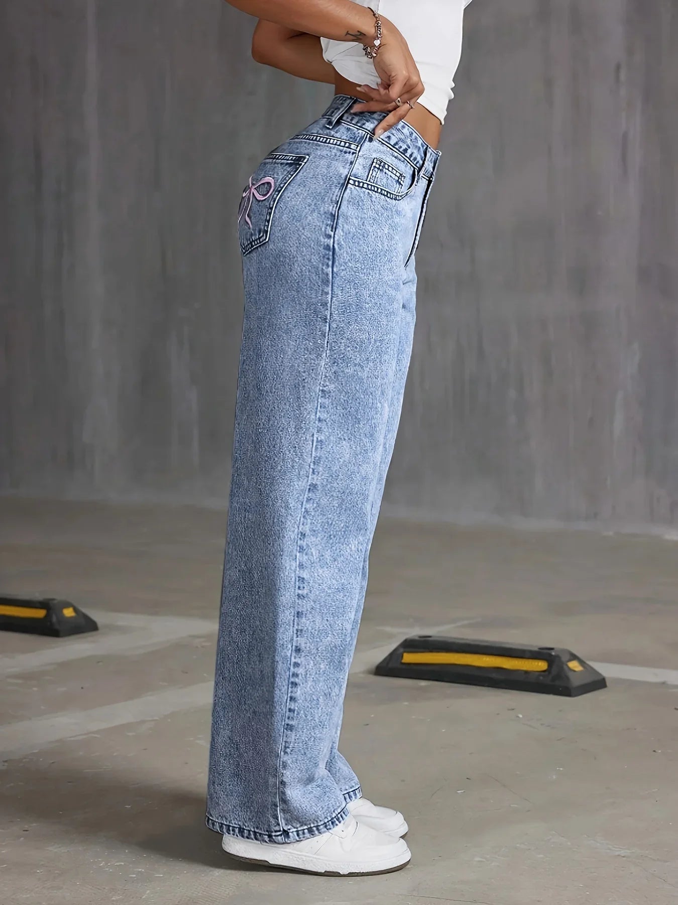 Women's Bow Embroidered Wide Leg Denim Trousers