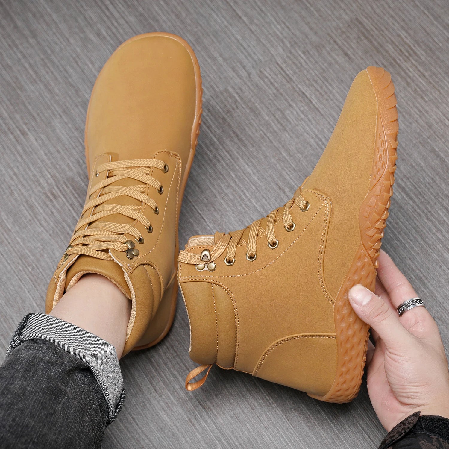 Men’s Wide-Toe Minimalist Cross-Trainers