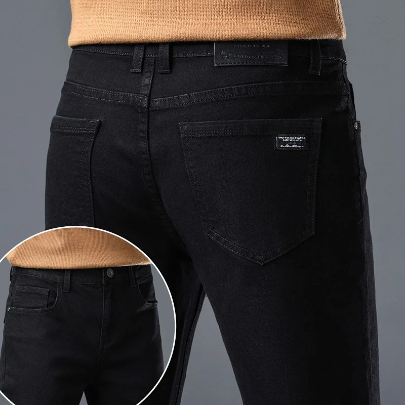 Men's Stretch Straight-Leg Jeans