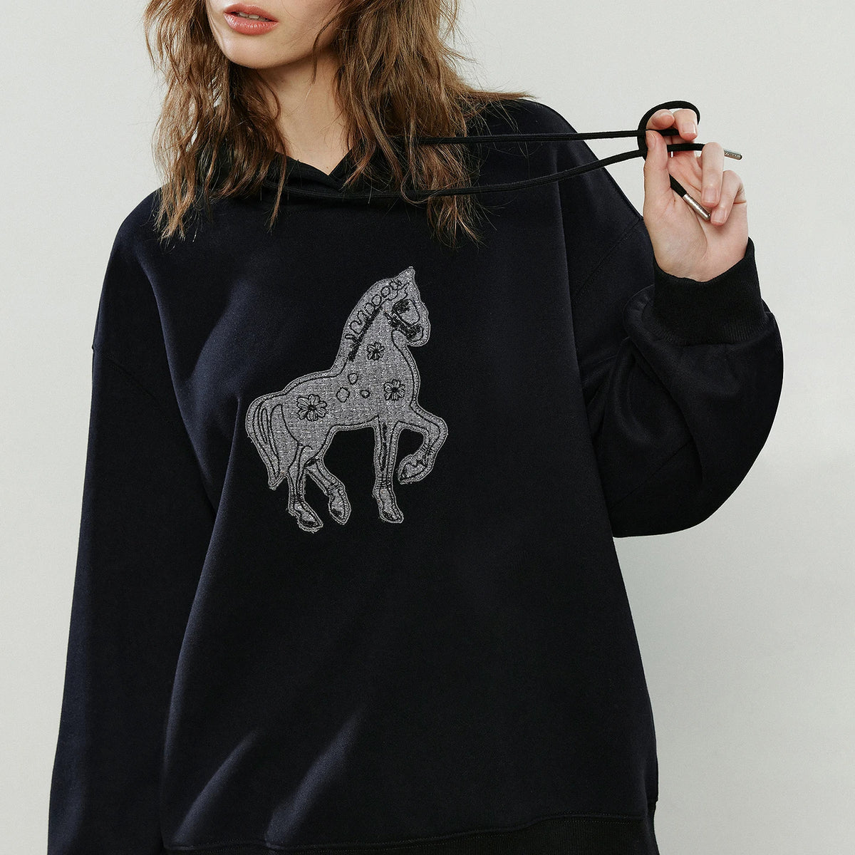 Women's Embroidered Relaxed-Fit Hoodie