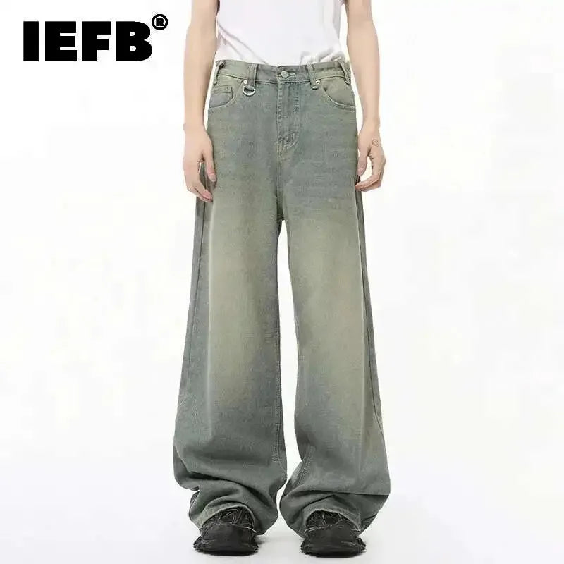 Men’s Vintage Relaxed Straight-Leg Jeans