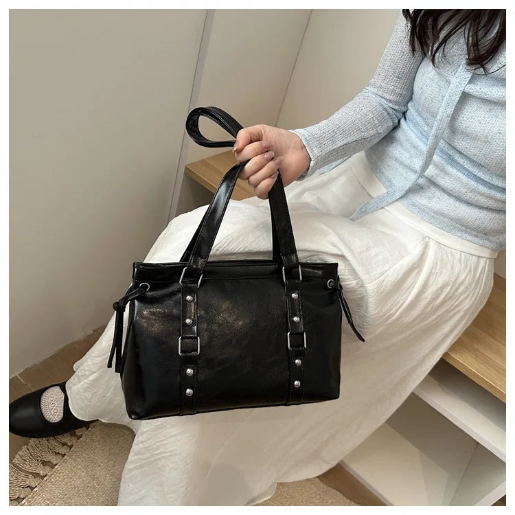 Women's Retro PU Leather Shoulder Tote Bag