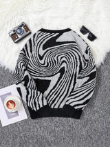 Men’s Contrast Maze Jacquard Crewneck Sweater