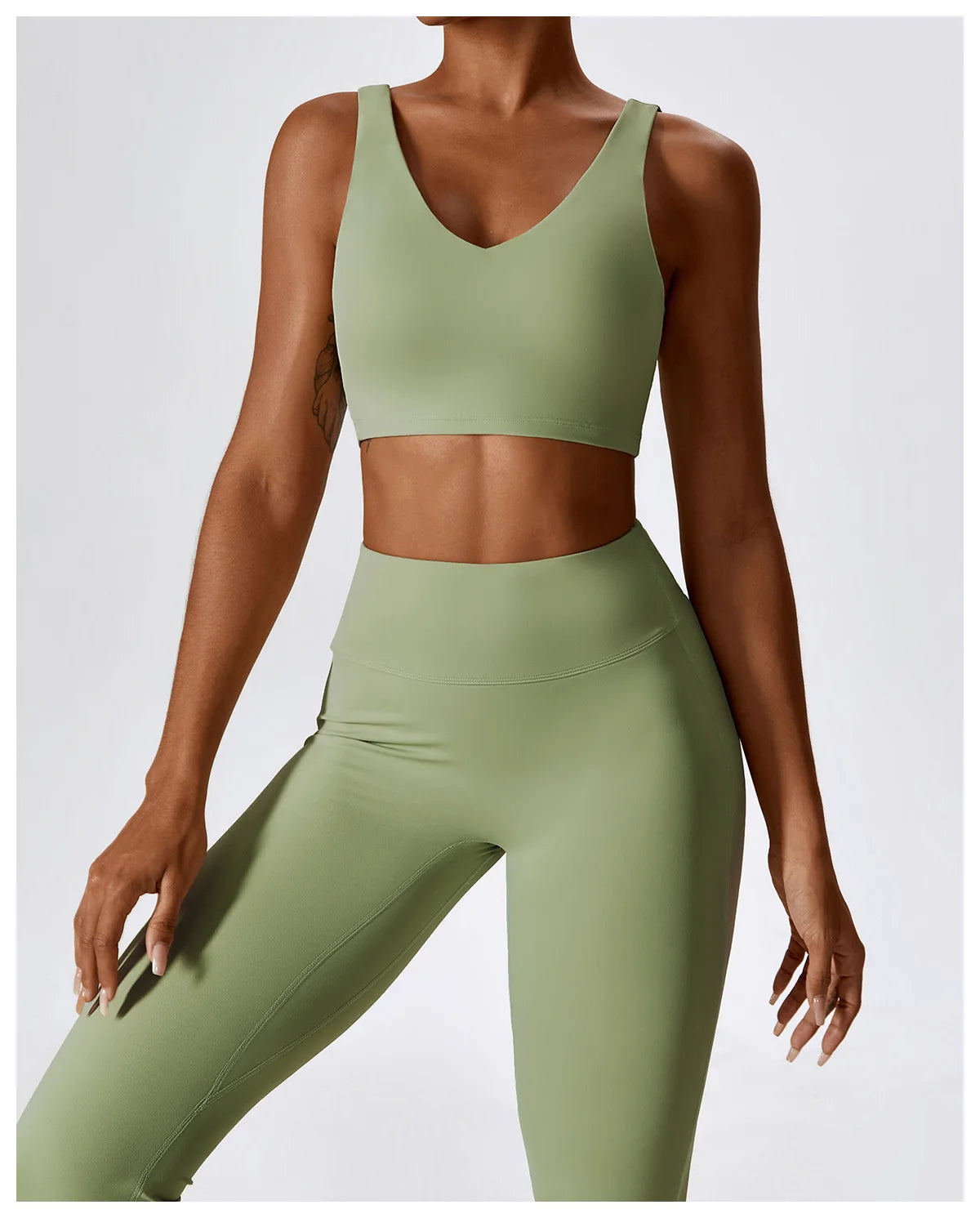 Seamless 2-Piece Yoga & Fitness Set
