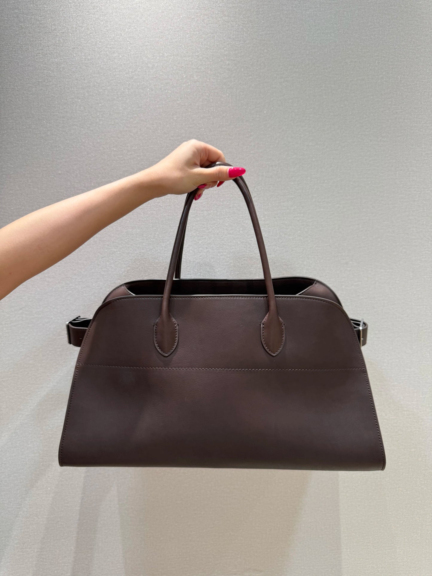 UXST Genuine Saddle Leather Tote Bag – All-Steel Hardware