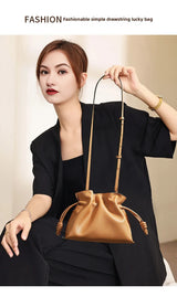 Autumn and Winter Classic Flamenco Fashion Lucky Bag Cloud Bag Genuine Leather Drawstring Shoulder Crossbody Bucket Bag for Wome
