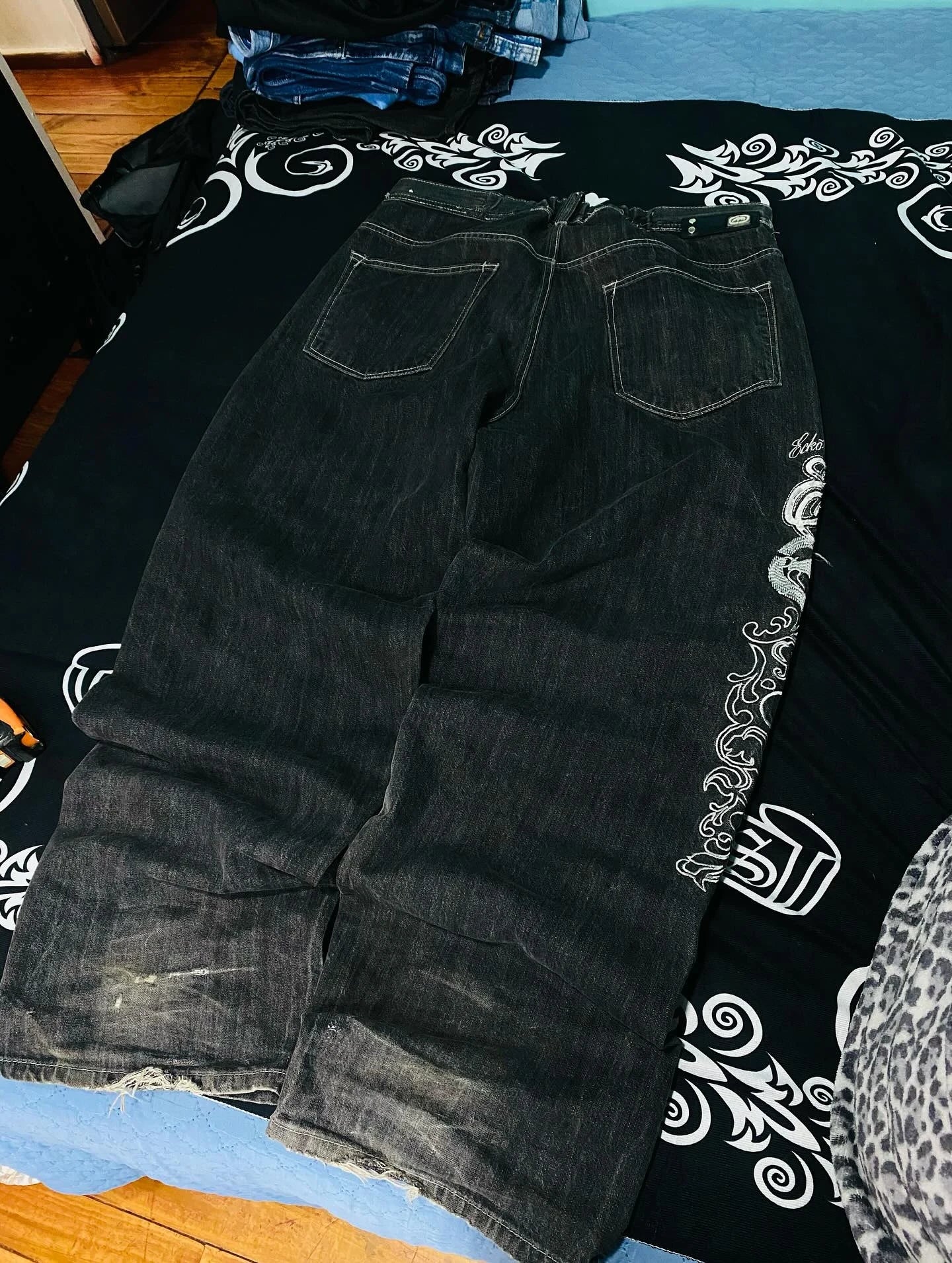 Y2K Baggy Cartoon Embroidery Jeans