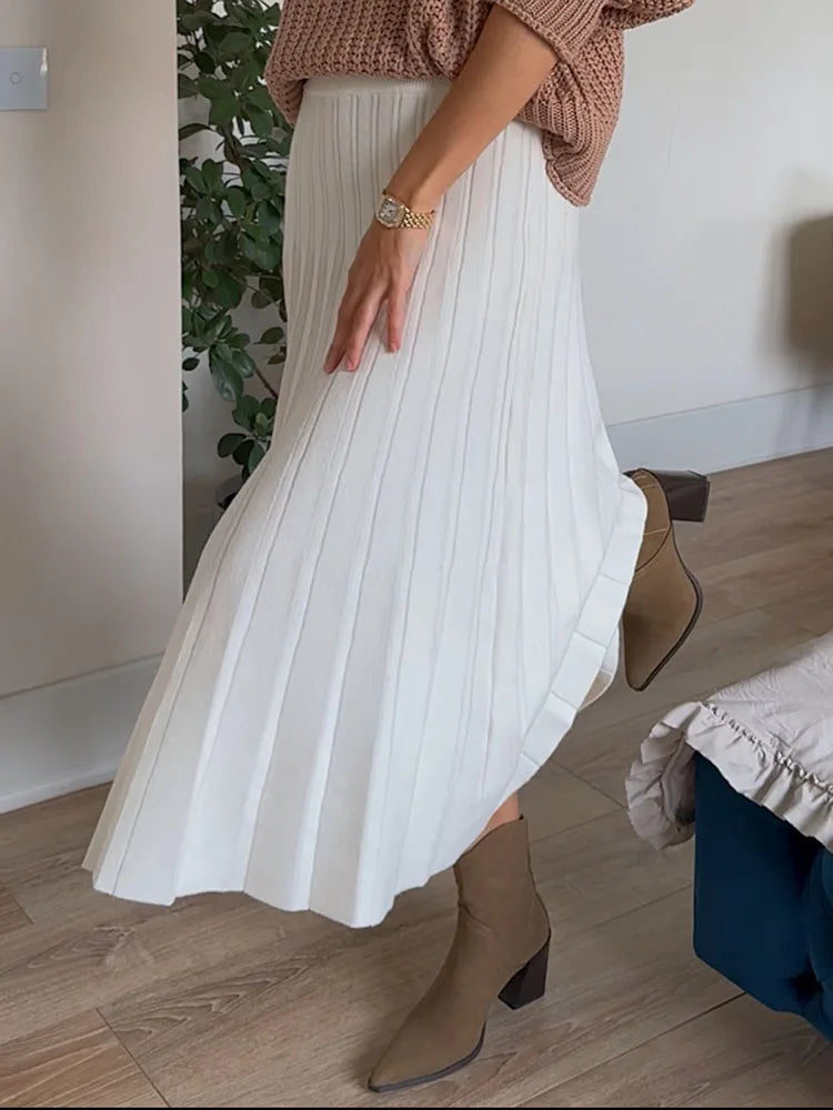Elegant Knit Pleated Mini Skirt for Women