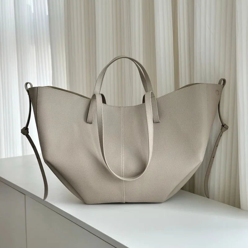 Lychee-Grain Cowhide Tote | Luxury Leather Handbag