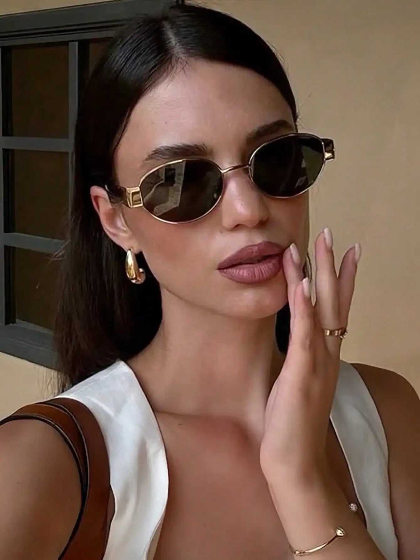 Oval Frame Women's Vintage Sunglasses | UV400 Metal