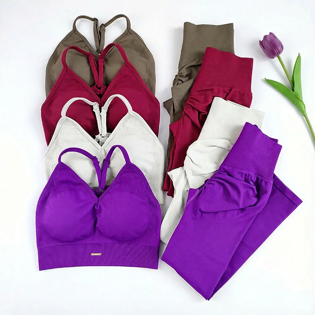 Women's Seamless Yoga Set with High-Waist Leggings