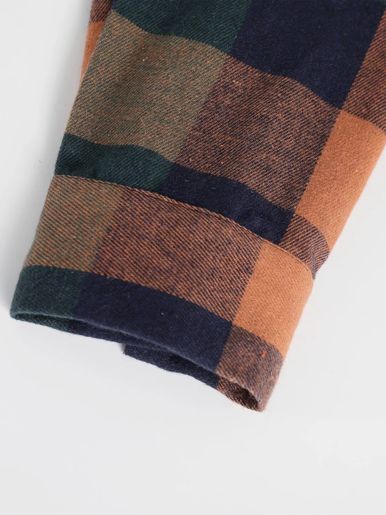 Men's Vintage Plaid Flannel Shirt — Loose Fit Casual Long Sleeve Top