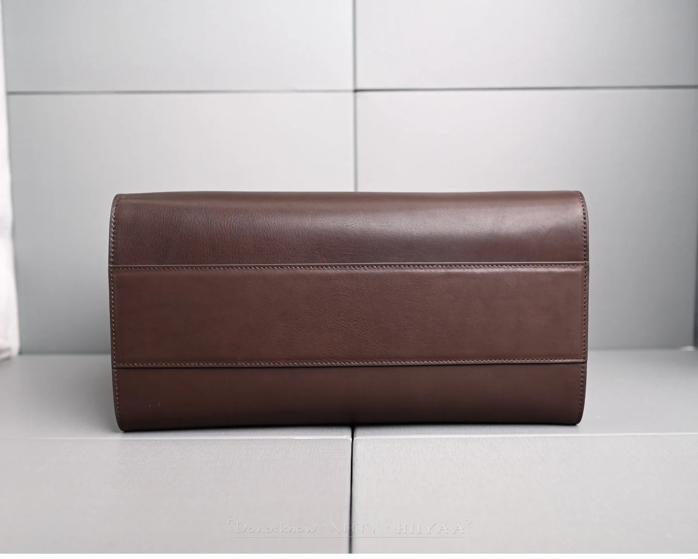 36cm Top-Grain Cowhide Tote — Effortless Everyday Elegance