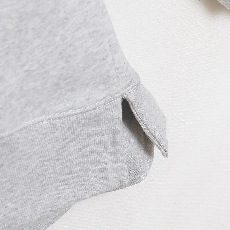 Women's Embroidered Crewneck Sweatshirt