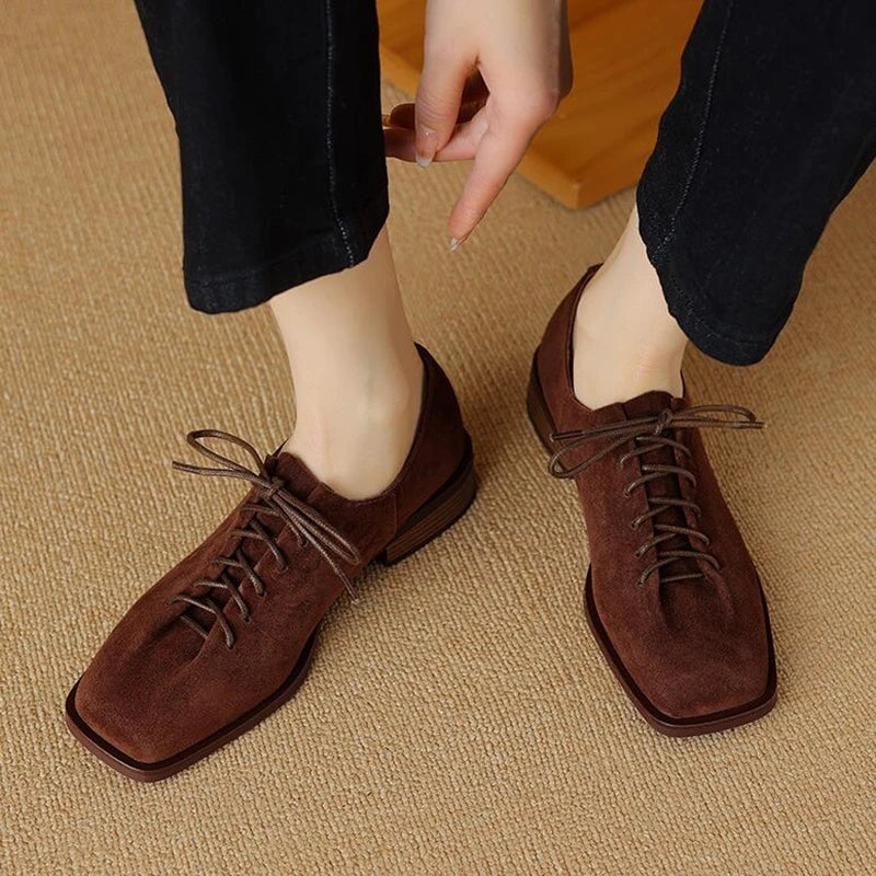 DIMANYU Women's Leather Lace-Up Oxford Pumps