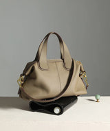 Women's Natural Cow Leather Bag Female Retro Cowhide Crossbody Bags Ladies Large Capacity Shoulder Bag for Middle aged Women