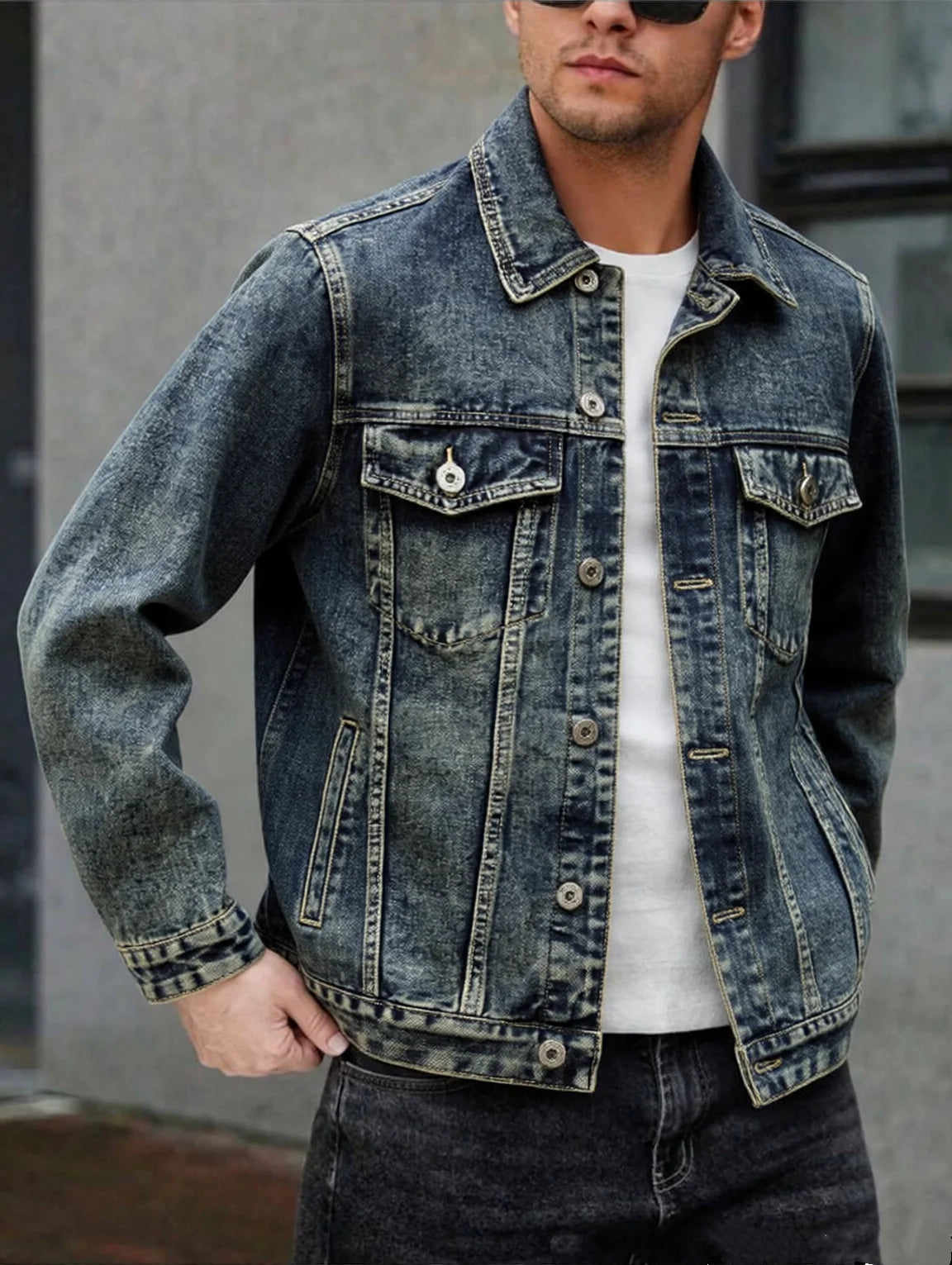American style multi pocket denim jacket for men blue grey vintage washed loose fitting versatile trendy workwear jacket