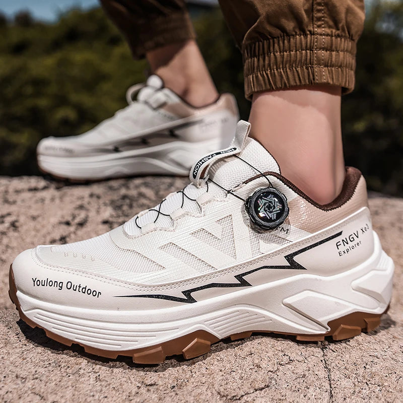 Outdoor Hiking Shoes for Men, Lightweight Travel Hiking Shoes, Breathable Mesh Sneakers, Casual Walking Shoes, Rotating Buckle Design, Non-Slip and Wear-Resistant Trail Shoes, Suitable for Mountaineering and Camping, 2026 New