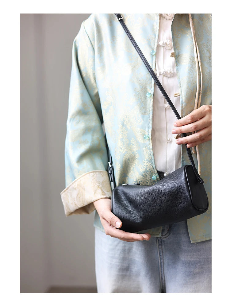 Full Grain Leather Soft Balck Small Size Crossbody Bags For Women Luxury Adjustable Shoulder Strap Underarm Bag Portable Handbag