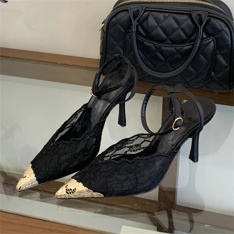 Aneikeh Pointed Toe Slingback Pumps – Floral Lace Heels