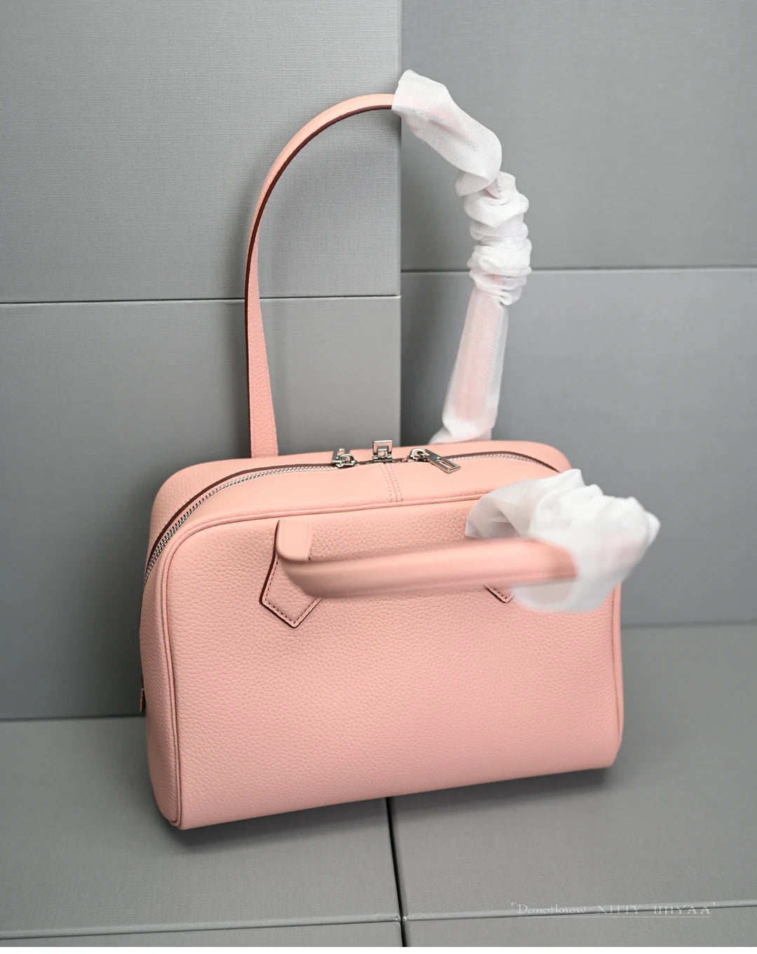 Genuine Leather Handbag Top Layer Leather Advanced Feeling 2025 New Model Fashion High-Capacity Woman
