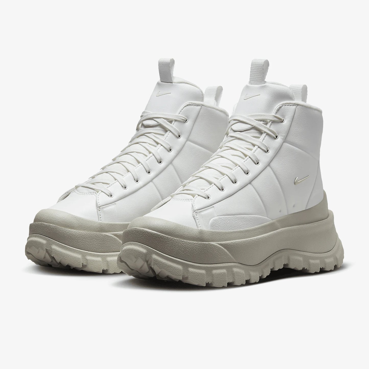 Nike Blazer Roam Mid Women's Sneakers – FQ9065-100