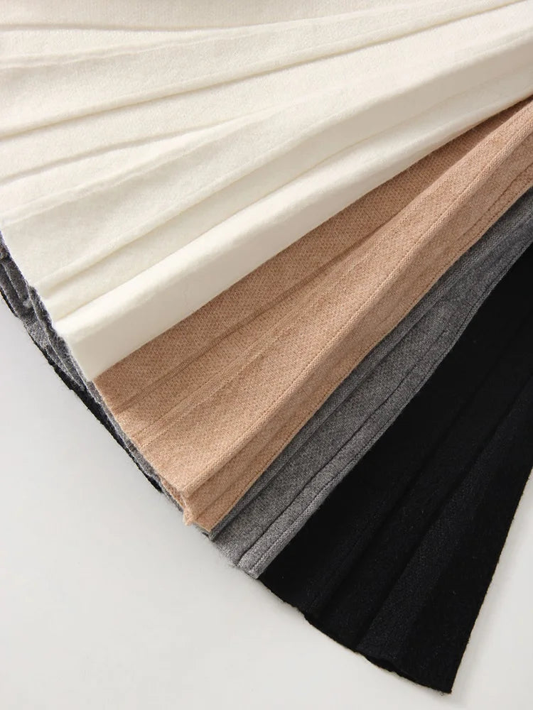 Elegant Knit Pleated Mini Skirt for Women