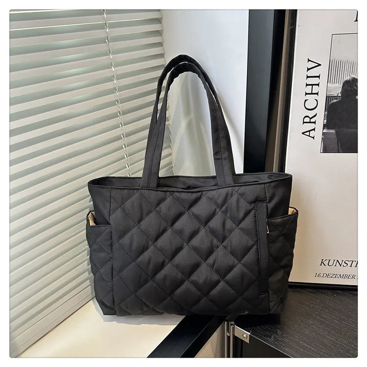 Multi Pocket Women Mailman Bag Diamond Patterned Cotton Clothing Shoulder Bag Large Capacity Tote Bag Casual Nylon Shoulder Bag