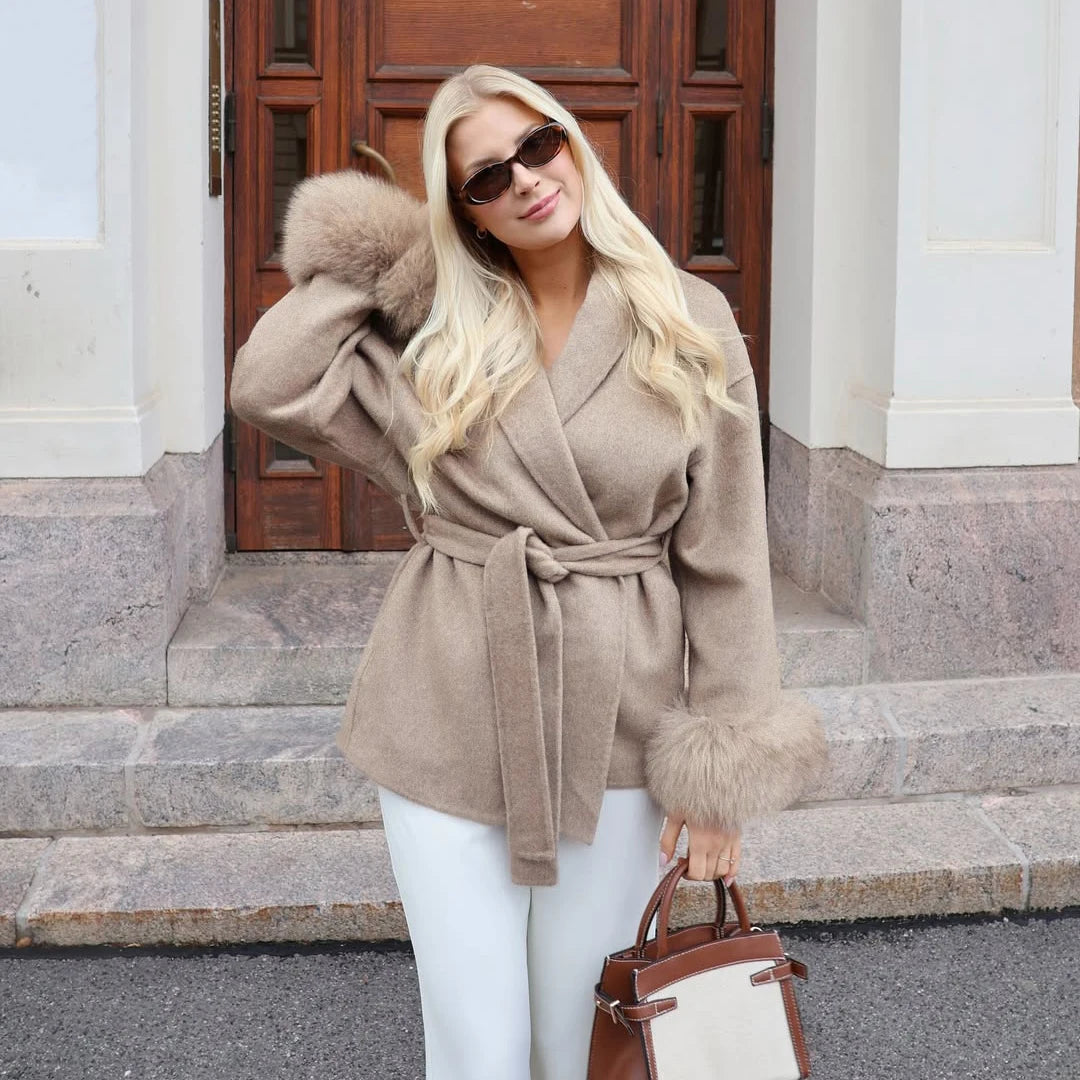 Elegant Fox Fur & Double-Sided Wool Coat