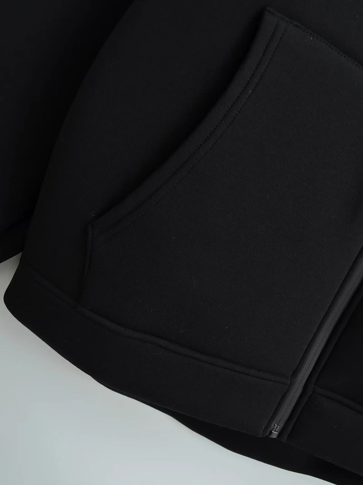 Women's Relaxed Zip-Up Hoodie with Pockets