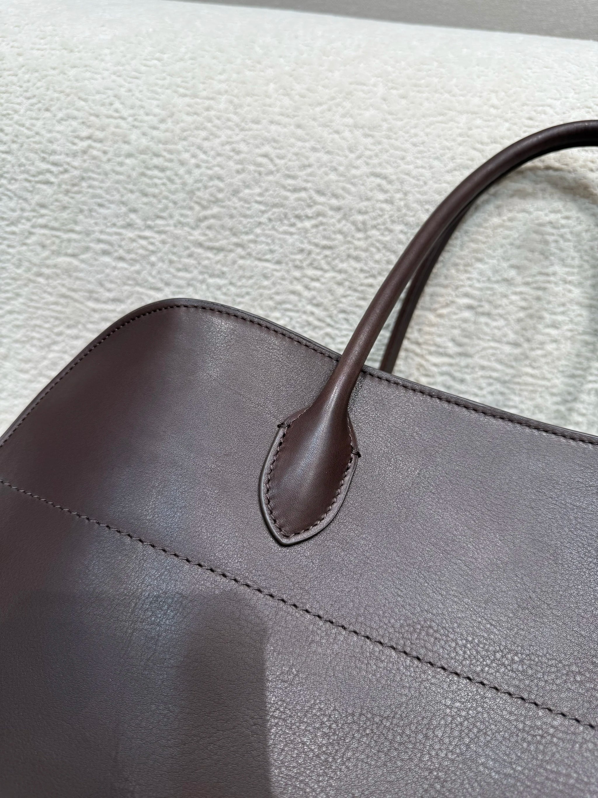UXST Genuine Saddle Leather Tote Bag – All-Steel Hardware