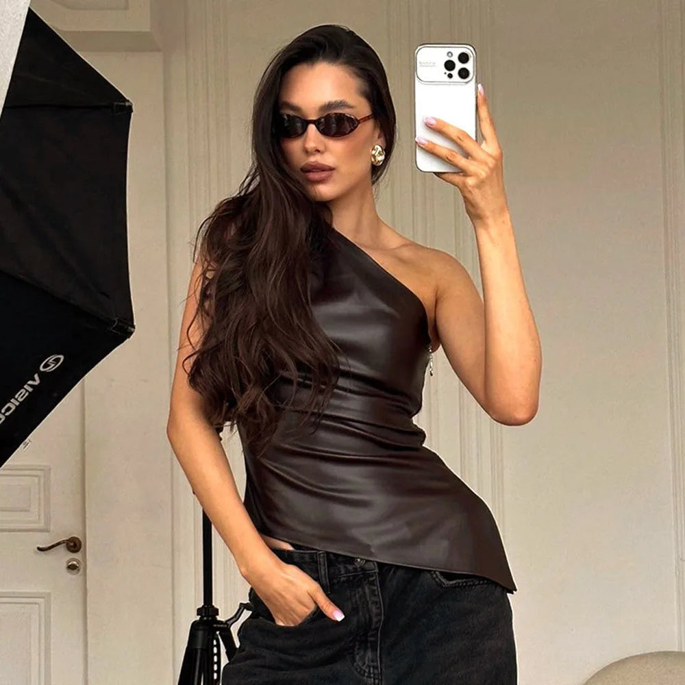 Slim-Fit One-Shoulder Sleek Vest