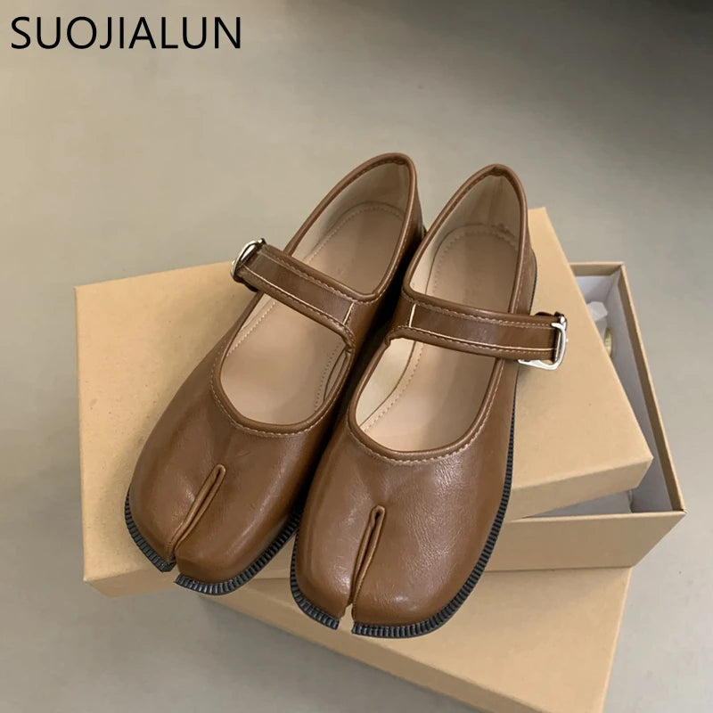 SUOJIALUN Women's Split-Toe Mary Jane Flats