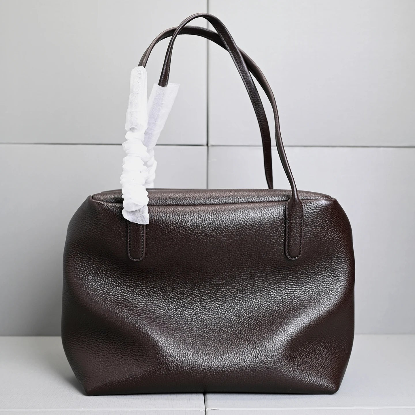 XHTY Genuine Leather Shoulder Bag Underarm Bag Women Soft Large Capacity Bowling Bag Simple Fashion Top Layer Cowhide New Model