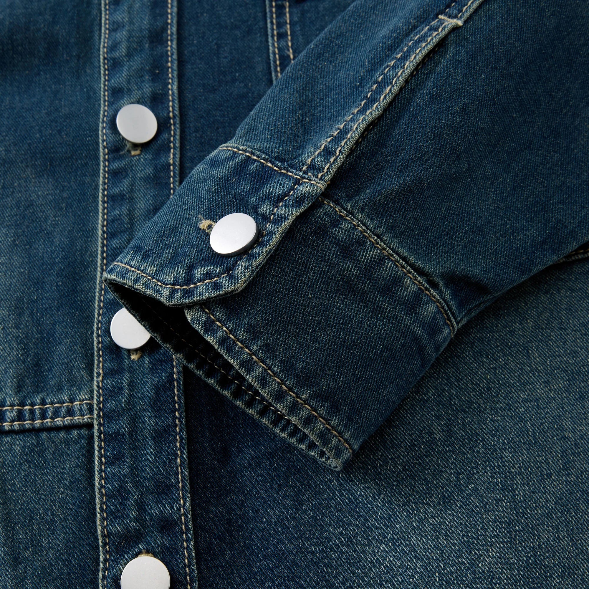 Men's Casual Denim Shirt Jacket Classic Button Up Workwear Style Jean Coat for Spring Fall