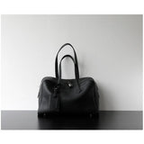 Premium First Layer Cowhide Boston Genuine Leather Women's Bag Simple Large Capacity Bowling Armpit Bag Portable Messenger Bag